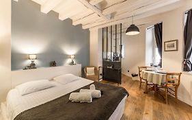 All in Lyon | Studio de charme Vieux Lyon + parking